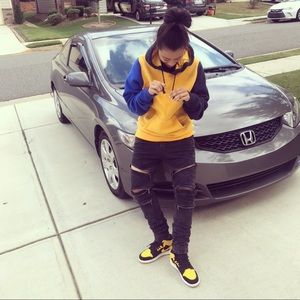 Meet your Posher, Camille